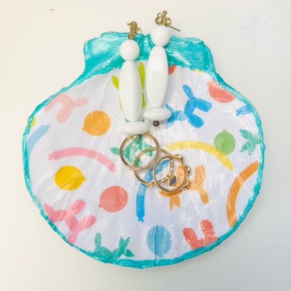 Hand Crafted Jewelry - Handcrafted Scallop Shell Ring Balloon Dog Decoupage Design